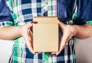 Qué hacer si te devuelven un paquete enviado por Correos Express